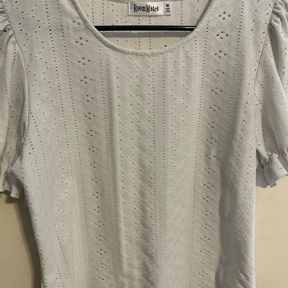 White Summer Top - Picture 6 of 8